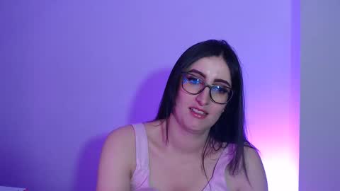 Snapshot of victoria_riider chatting on January 28, 11:39 pm Victoria online show from January 28, 11:39 pm