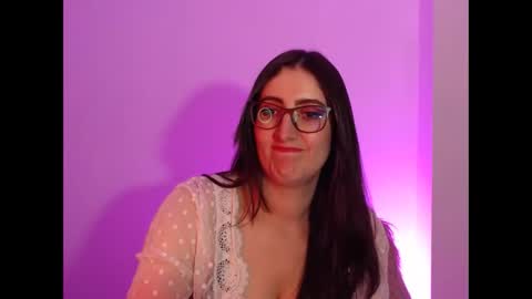 Snapshot of victoria_riider chatting on February 4, 7:55 pm Victoria online show from February 4, 7:55 pm