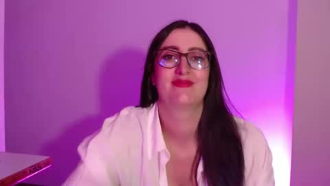 Snapshot of victoria_riider chatting on February 8, 7:49 pm Victoria online show from February 8, 7:49 pm