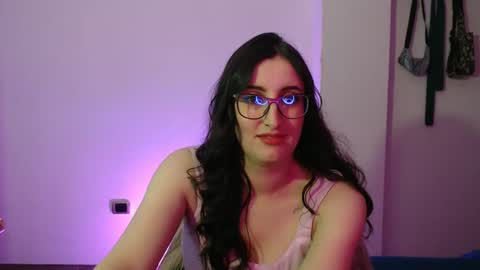 Snapshot of victoria_riider chatting on September 17, 8:43 pm Victoria online show from September 17, 8:43 pm