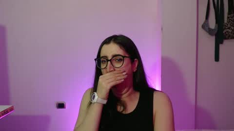 Snapshot of victoria_riider chatting on November 10, 9:25 pm Victoria online show from November 10, 9:25 pm