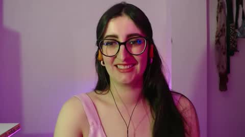 Snapshot of victoria_riider chatting on December 2, 9:43 pm Victoria online show from December 2, 9:43 pm