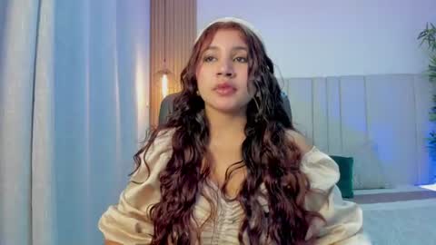 Snapshot of victoria_rossee chatting on June 13, 12:14 pm VICTORIA online show from June 13, 12:14 pm