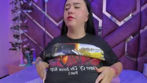 Victoria online show from January 8, 8:00 pm