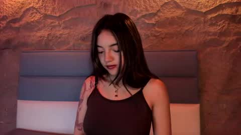 victoriaa2_doll online show from April 24, 12:07 pm