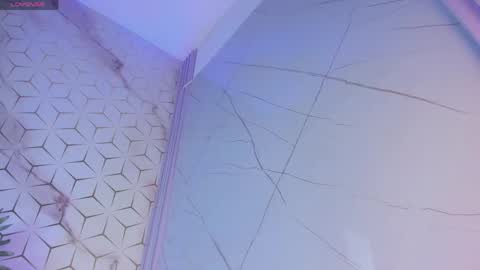 victoriaa2_doll online show from May 1, 1:05 pm