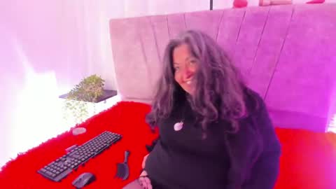 Snapshot of victoriaa_anderson_ chatting on May 11, 3:51 pm victoriaa_anderson_ online show from May 11, 3:51 pm
