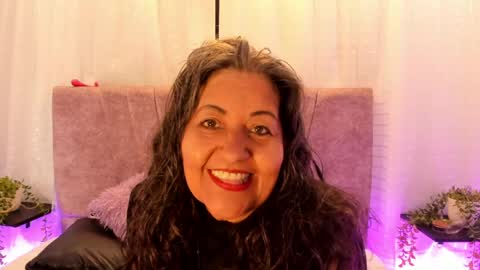 Snapshot of victoriaa_anderson_ chatting on May 29, 1:42 pm victoriaa_anderson_ online show from May 29, 1:42 pm