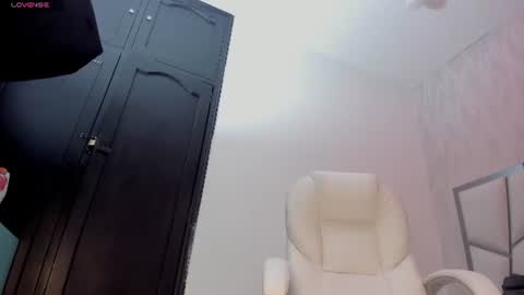 Victoria Sofia online show from June 12, 8:19 pm