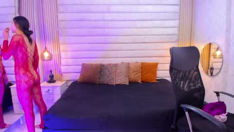 victoriaablair online show from April 22, 7:59 pm