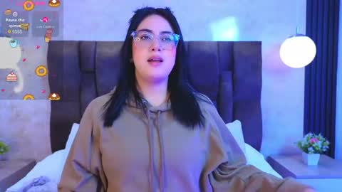 Snapshot of victoriaandrade chatting on July 12, 12:40 pm Victoria Andrade online show from July 12, 12:40 pm