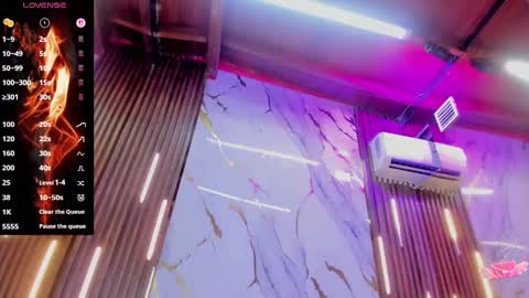 Snapshot of victoriaduarte chatting on September 13, 9:47 pm Victoria online show from September 13, 9:47 pm