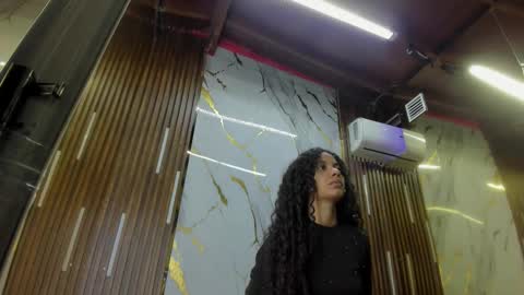 Snapshot of victoriaduarte chatting on October 13, 7:47 pm Victoria online show from October 13, 7:47 pm