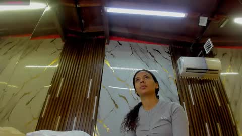 Snapshot of victoriaduarte chatting on November 30, 5:50 pm Victoria online show from November 30, 5:50 pm