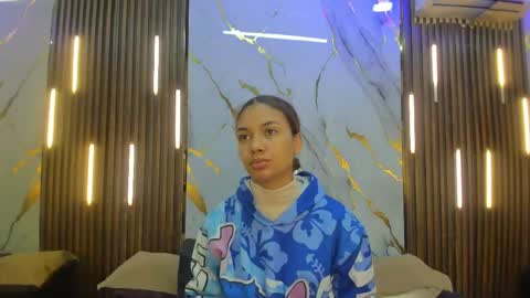 Snapshot of victoriaduarte chatting on June 7, 8:01 pm Victoria online show from June 7, 8:01 pm