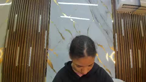 Snapshot of victoriaduarte chatting on June 8, 8:09 pm Victoria online show from June 8, 8:09 pm