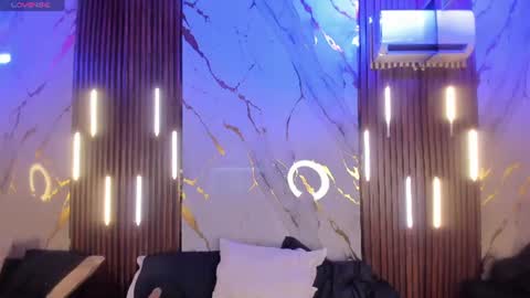 Snapshot of victoriaduarte chatting on June 13, 9:24 pm Victoria online show from June 13, 9:24 pm