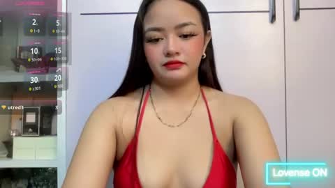 Snapshot of victoriaharper2 chatting on June 19, 3:27 pm Victoria Harper online show from June 19, 3:27 pm
