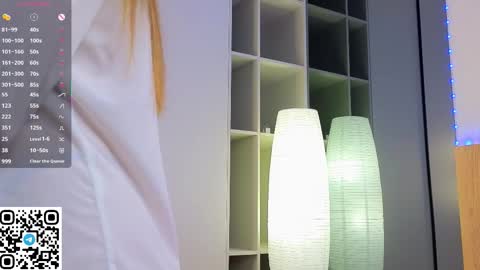 victoriahouston online show from February 4, 6:52 am