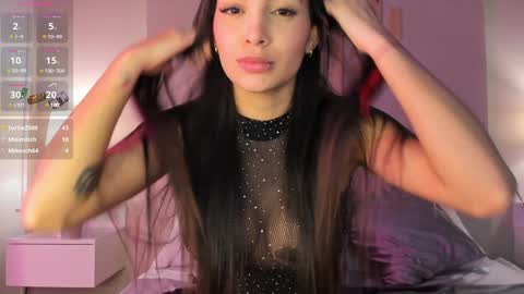 Victoria online show from December 17, 7:59 pm