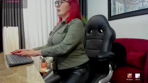 victoriapaker online show from April 25, 12:08 pm