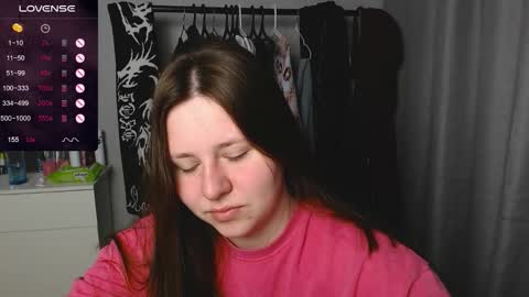 Snapshot of victoriassecrets_ chatting on February 28, 12:44 am victoriassecrets_ online show from February 28, 12:44 am