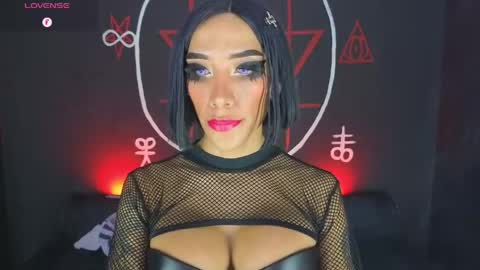 Snapshot of victoriavampire666 chatting on April 6, 4:46 am Victoria Vampire online show from April 6, 4:46 am