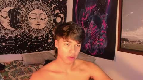 Victorino Jhonson online show from December 10, 6:06 pm