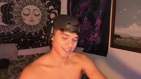 Victorino Jhonson online show from December 12, 4:15 am