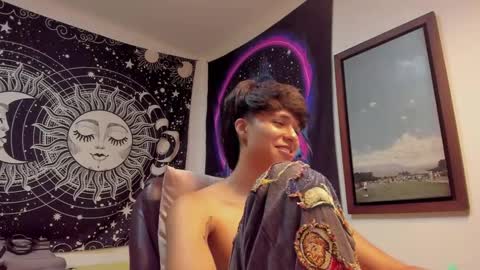 Snapshot of victorino_jhonson chatting on May 12, 4:09 am Victorino Jhonson online show from May 12, 4:09 am