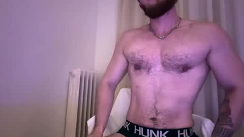 Snapshot of victortransman chatting on October 28, 5:15 pm Victor online show from October 28, 5:15 pm