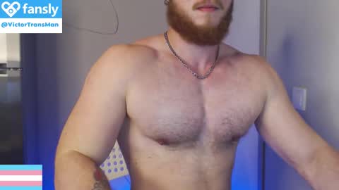 Snapshot of victortransman chatting on November 4, 6:40 pm Victor online show from November 4, 6:40 pm