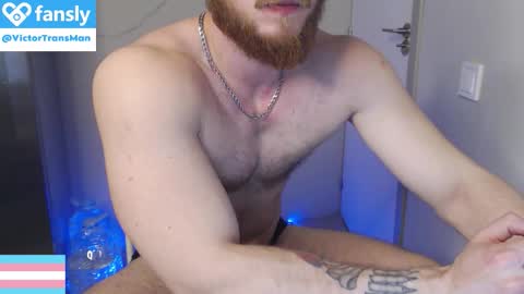 Snapshot of victortransman chatting on December 2, 11:45 pm Victor online show from December 2, 11:45 pm