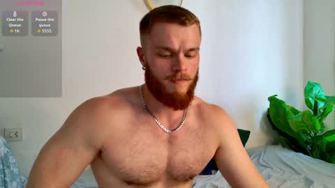 Snapshot of victortransman chatting on June 6, 4:01 pm Victor online show from June 6, 4:01 pm
