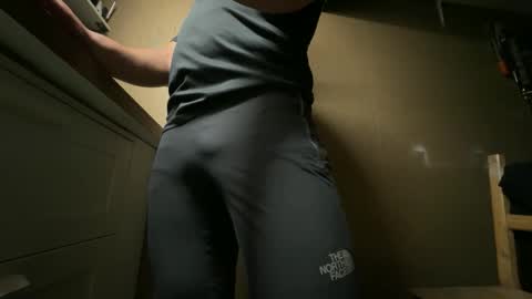 victorwitt91 online show from May 1, 10:14 pm