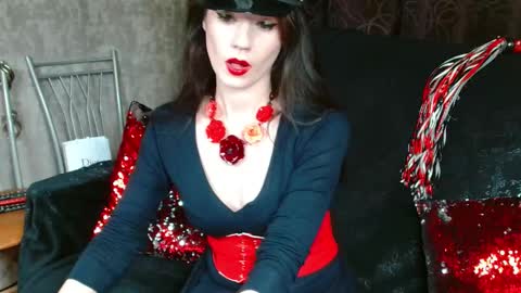 Snapshot of victoryvega chatting on December 3, 5:00 pm VictoryVega online show from December 3, 5:00 pm