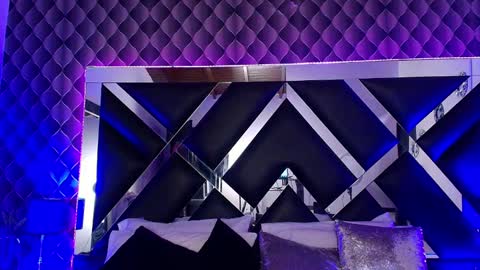 Snapshot of victtoria_lee chatting on September 18, 8:22 pm victtoria lee online show from September 18, 8:22 pm