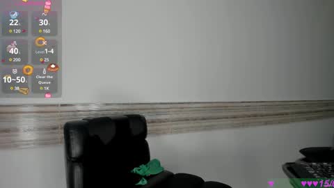 Snapshot of victtoria_parker chatting on February 15, 12:54 pm VICTORIA online show from February 15, 12:54 pm