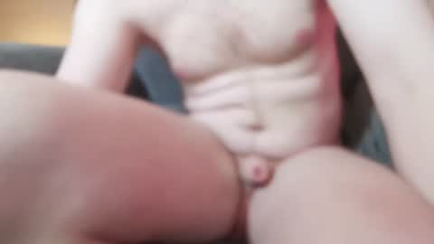 Snapshot of videscent chatting on June 9, 2:39 pm videscent online show from June 9, 2:39 pm