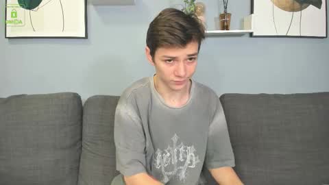 Snapshot of viego_pattel chatting on October 31, 5:36 pm Viego Pattel online show from October 31, 5:36 pm