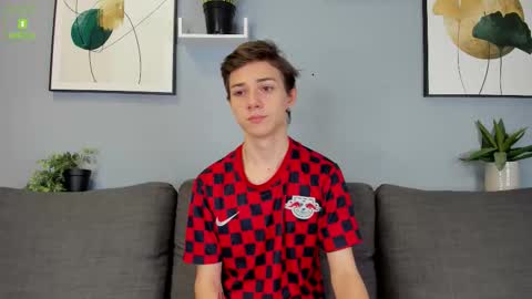 Snapshot of viego_pattel chatting on November 14, 5:22 pm Viego Pattel online show from November 14, 5:22 pm
