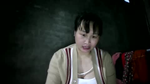 vietnam_sexxy online show from May 2, 10:09 am