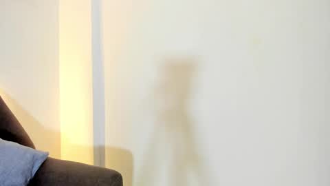 Snapshot of viic_strong1 chatting on December 29, 7:00 pm Victoria Strong online show from December 29, 7:00 pm