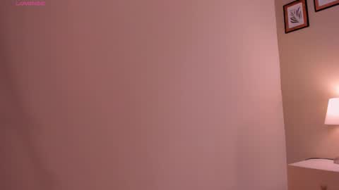 Victoria  online show from September 30, 11:32 pm