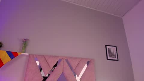 Snapshot of viictoria_becker chatting on July 14, 7:19 pm Victoria online show from July 14, 7:19 pm