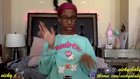 Vicky C Vicky V - Vicky C Baby Baby Vee - Schoolgurl V - V the Qween of Edging - Miss Vicky if U Nasty online show from December 2, 8:33 pm