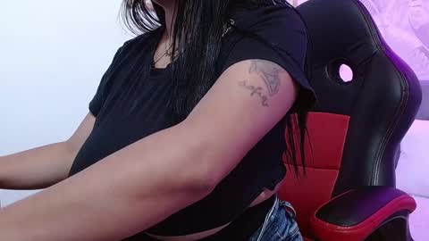 Snapshot of viiolleta chatting on January 30, 12:27 pm viioleta online show from January 30, 12:27 pm