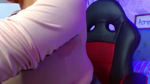 viioleta online show from November 25, 12:27 pm