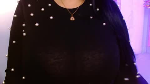Snapshot of viiolleta chatting on May 26, 12:23 pm viioleta online show from May 26, 12:23 pm