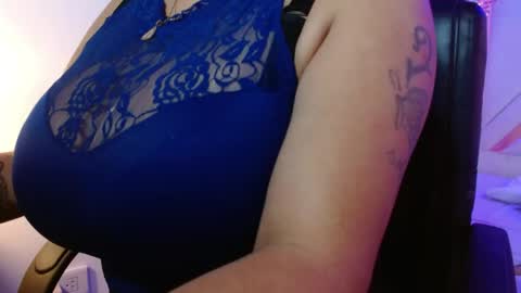 Snapshot of viiolleta chatting on May 27, 12:24 pm viioleta online show from May 27, 12:24 pm
